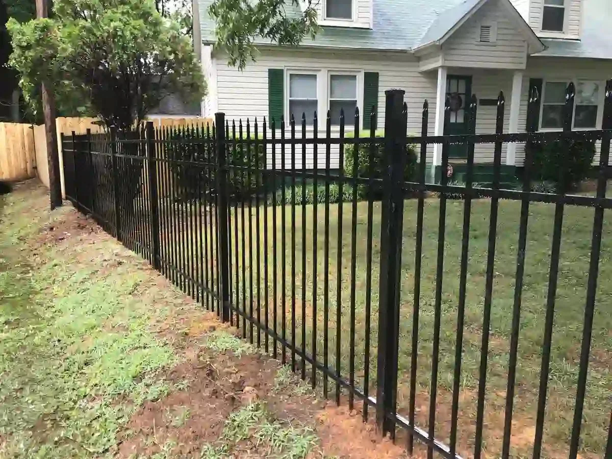 Fence installed by Carolina Fence & Screen